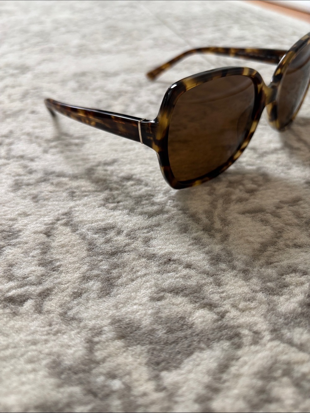 kate spade Tortoise Pattern Oversized Square Sunglasses - polarized Brown Lenses - Picture 4 of 8